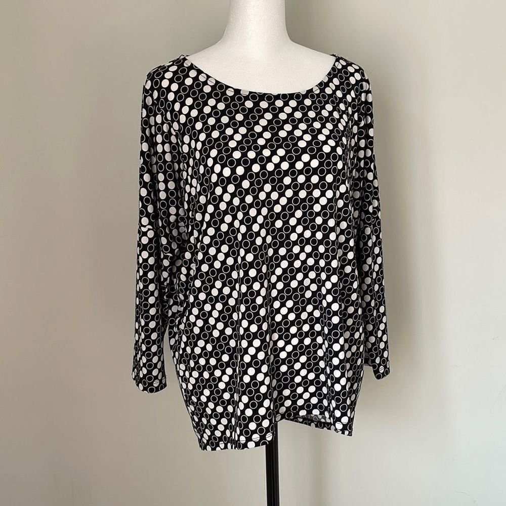 Chico's Women's Geometric Top Long Sleeve Dots Circle Stretch Black White Size 2